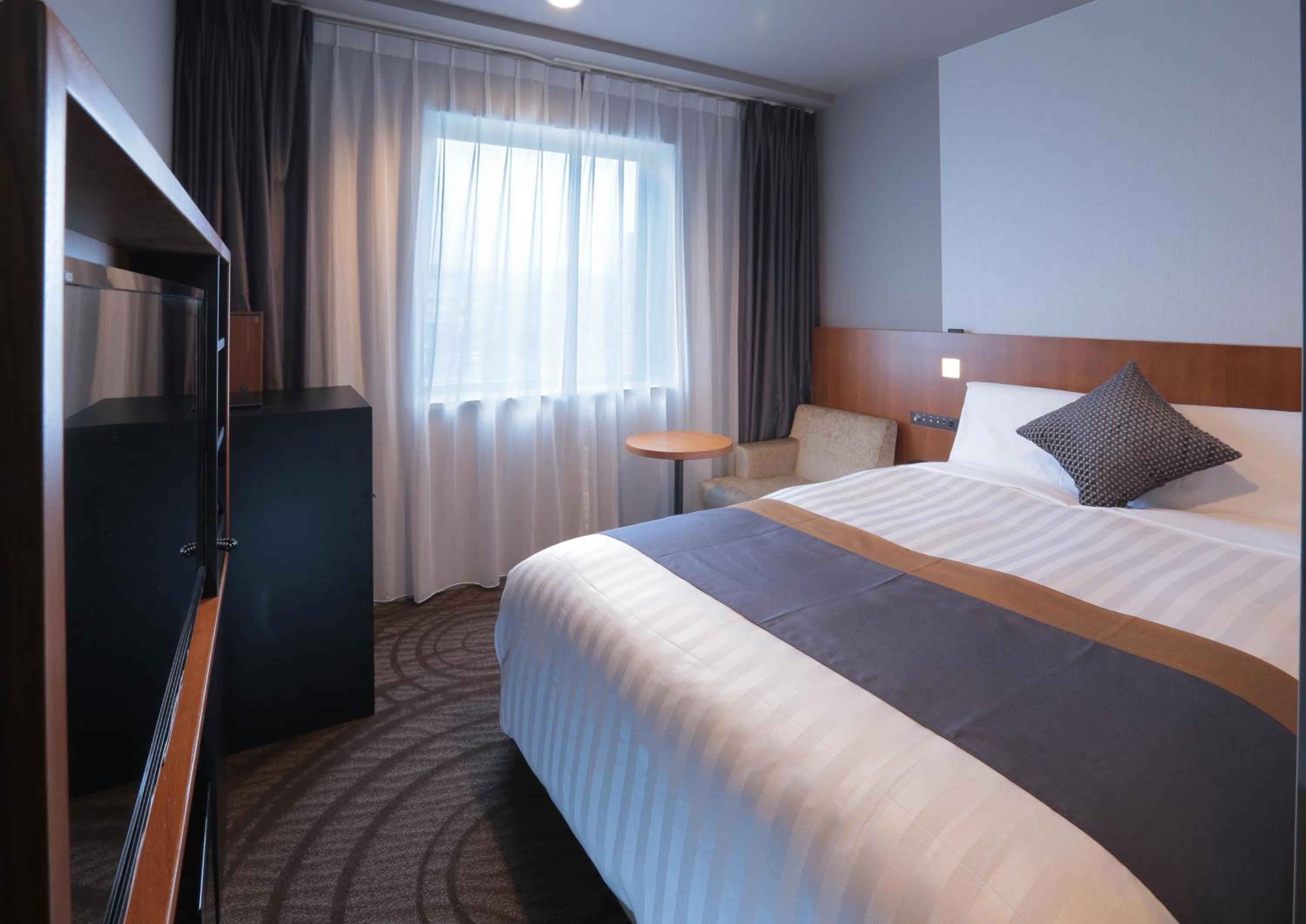 Semi Room, Semi Double Bed, Small