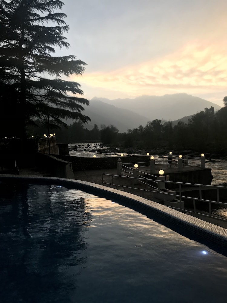 Hotel Apple Valley Resorts 25/30