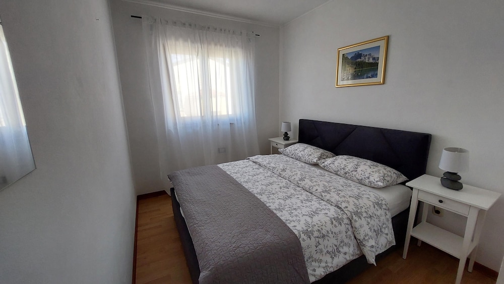 APARTMENT, DOUBLE BED, SOFA, BALCONY
