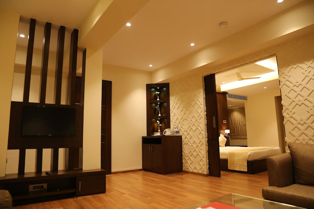 HOTEL EEFA 19/28