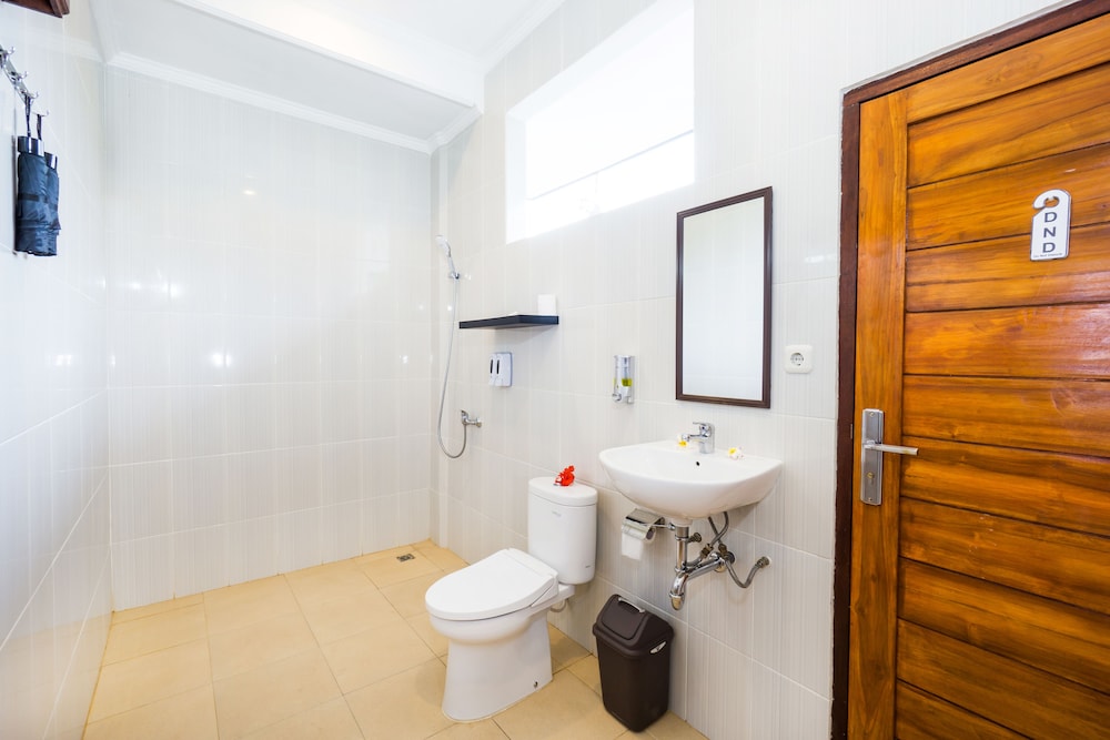 Nyuh Gading Home Stay Lembongan 13/59