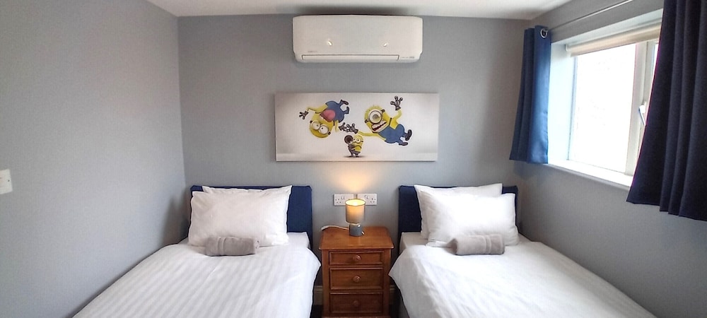 The Marina Guesthouse 7/45