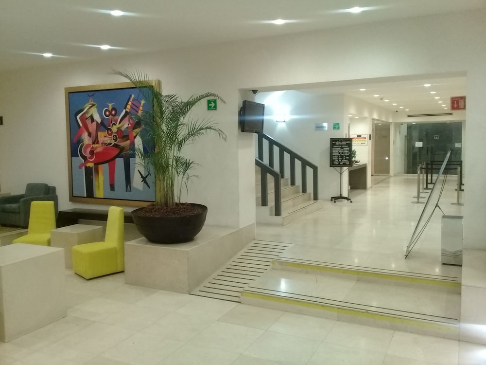 We Hotel Aeropuerto Ex Ramada Aeropuerto Mexico Hotel 5/73
