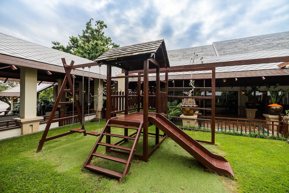 Ravindra Beach Resort and Spa 69/76