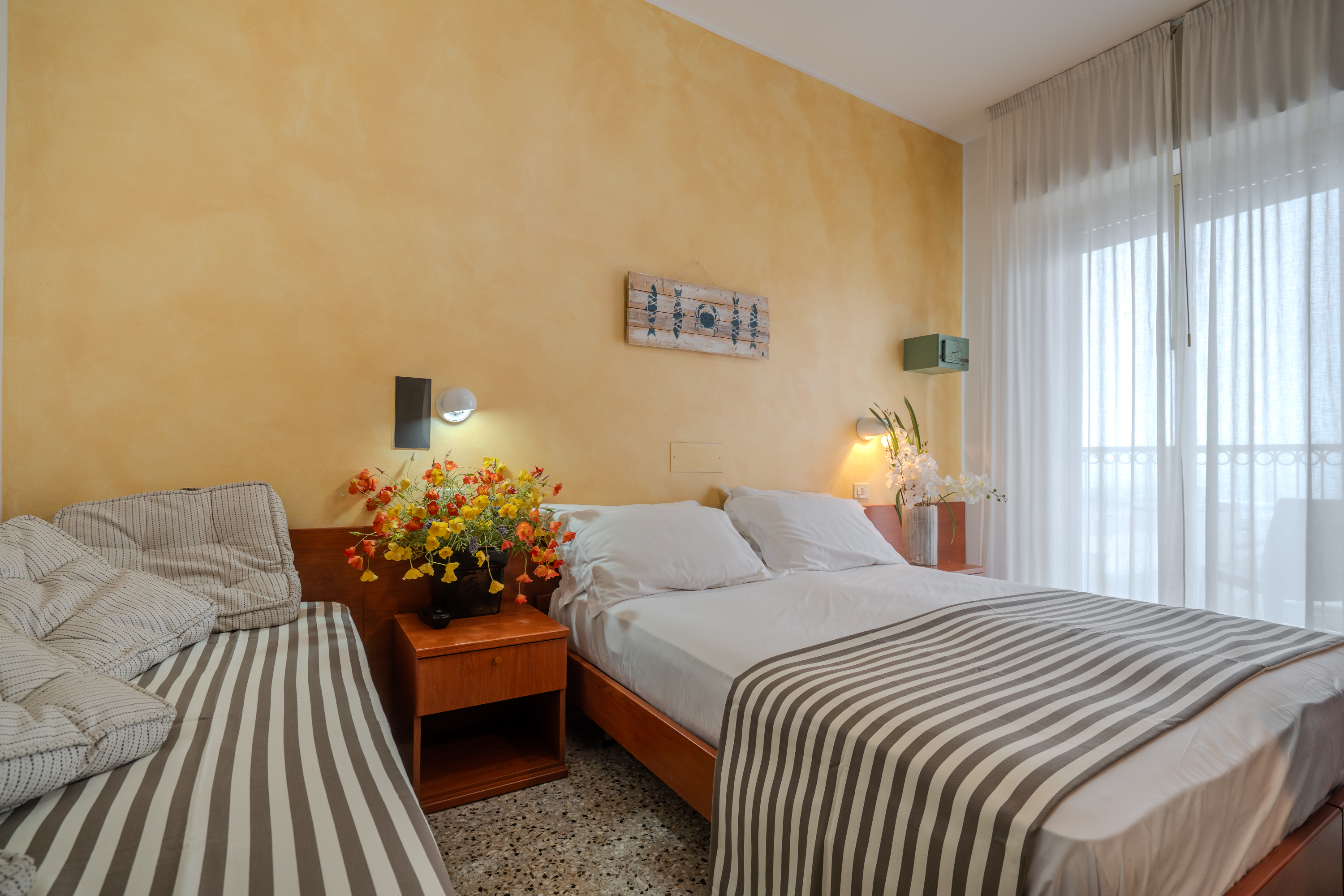 Hotel Mia 36/72
