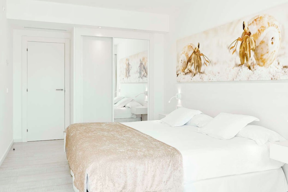 Iberostar Waves Cristina 14/50