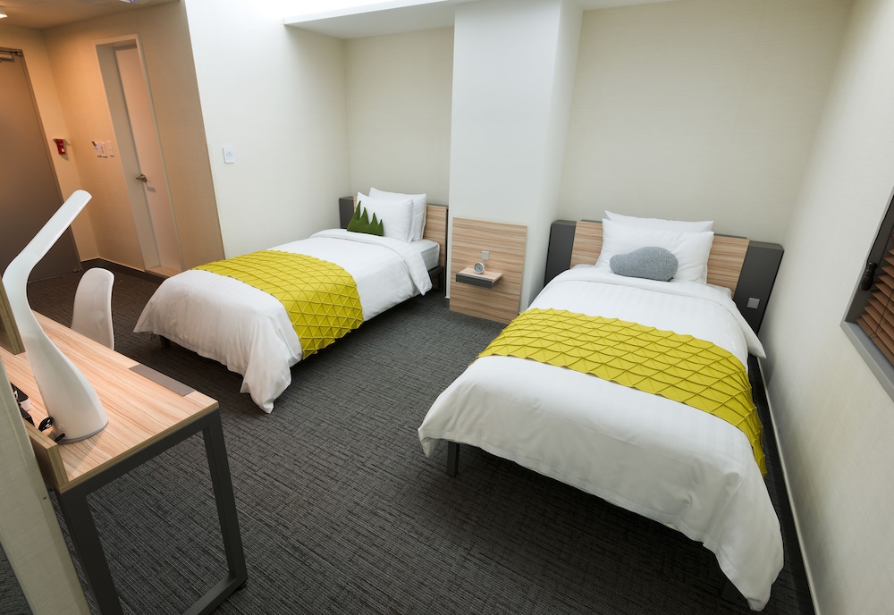 Metro Hotel Myeongdong 41/71