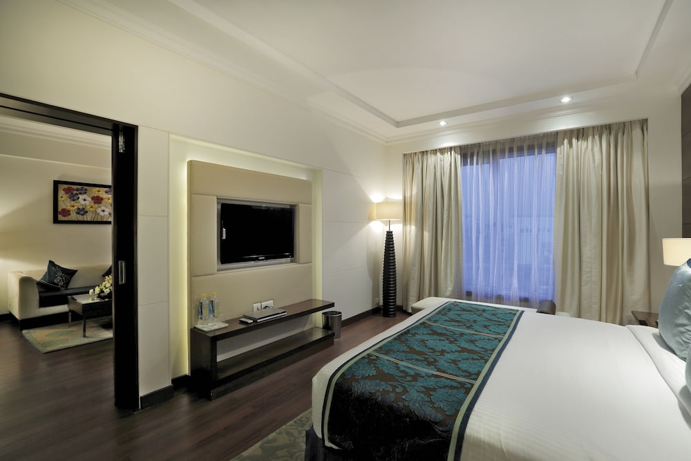 RADISSON JAIPUR CITY CENTER 10/68