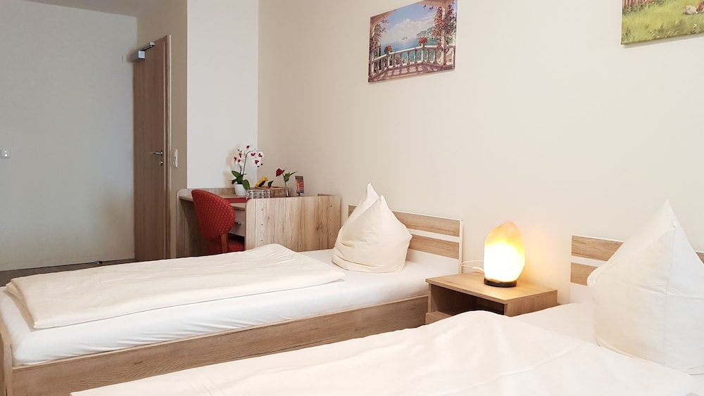 Garni City Hotel 6/50