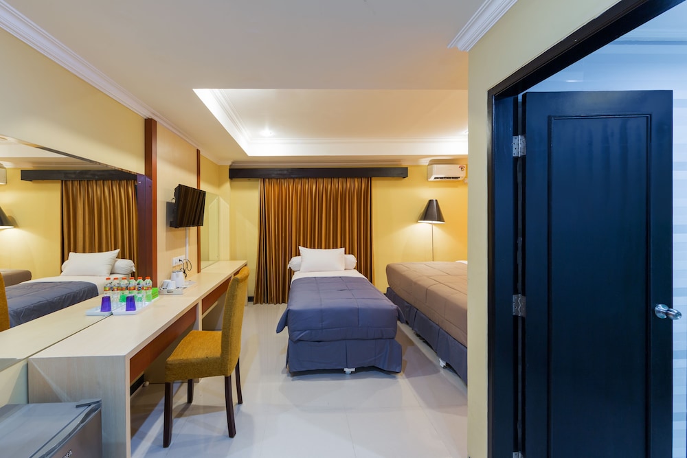 Sylvia Bali Suite Residence 16/25