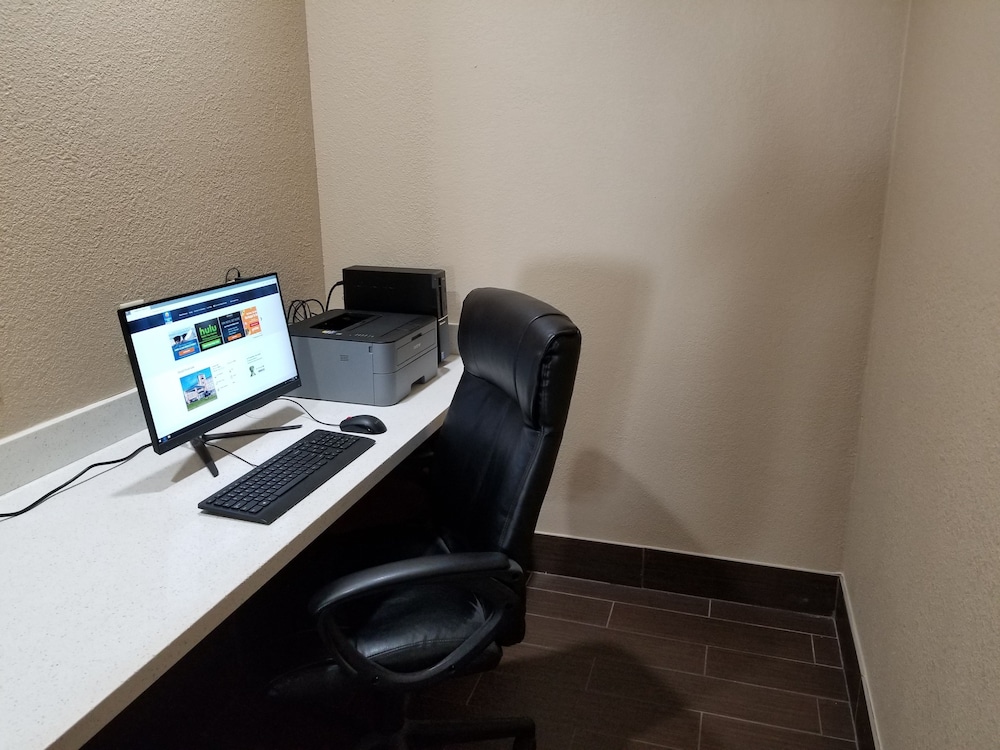 Comfort Inn Lincoln I-80 49/57