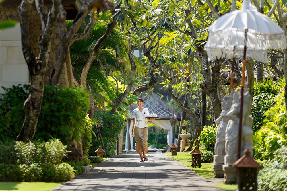The Seminyak Beach Resort and Spa 58/66