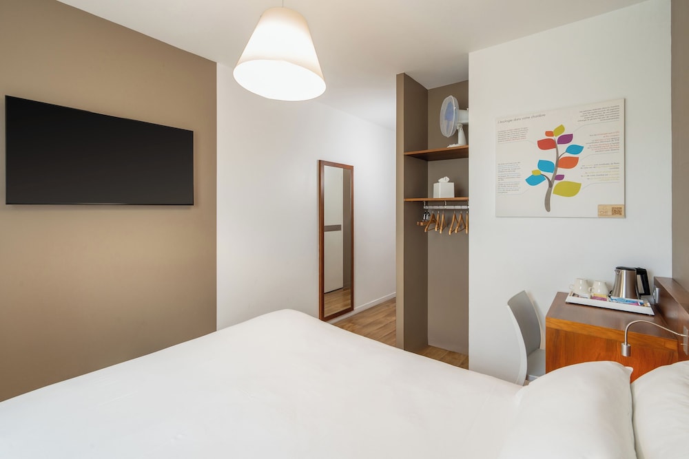 HOTEL ECONUIT 19/47