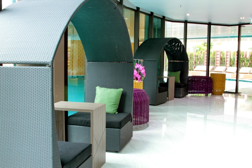 Pattaya Discovery Beach Hotel 15/27