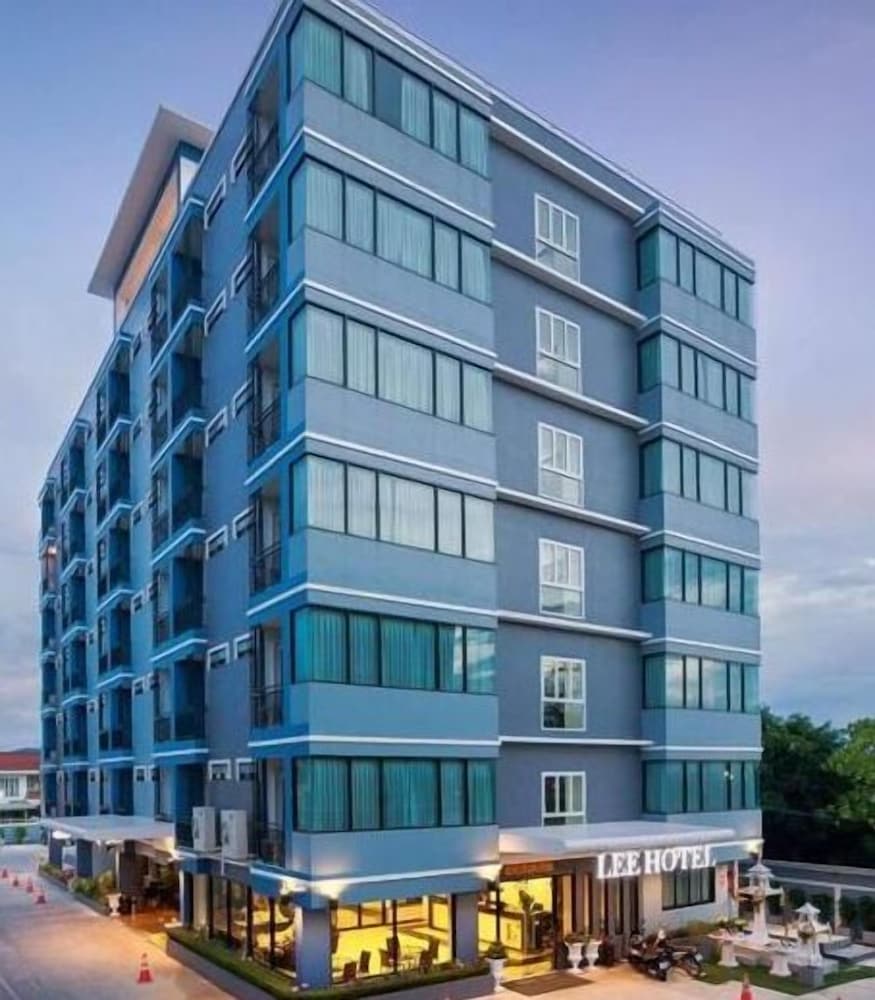 LEE HOTEL photo1