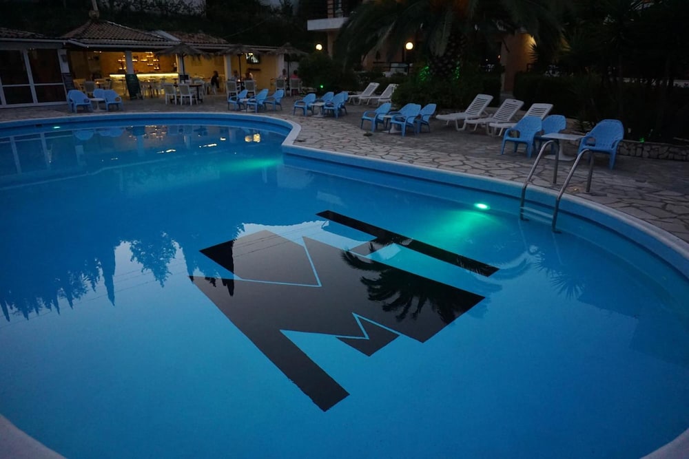 Le Mirage Hotel 31/51