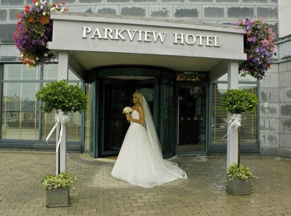 Parkview Hotel 3/62