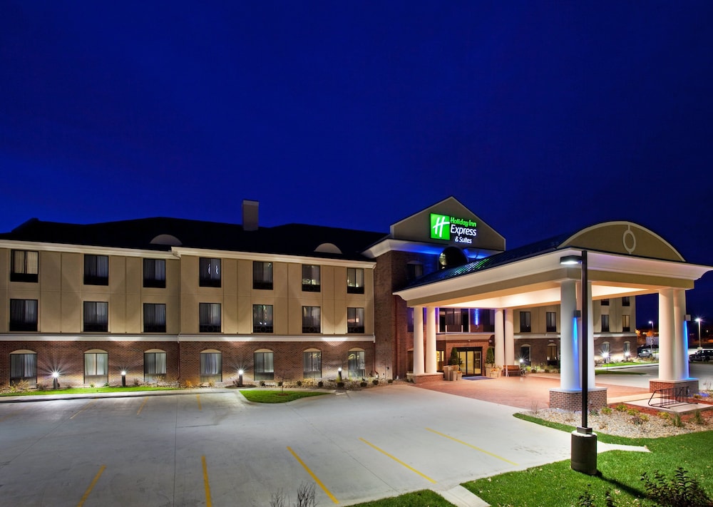Holiday Inn Express Hotel Suites East Lansing 1/58