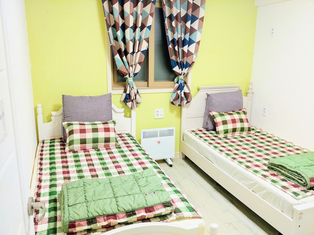 New Gwangju Guesthouse 16/21
