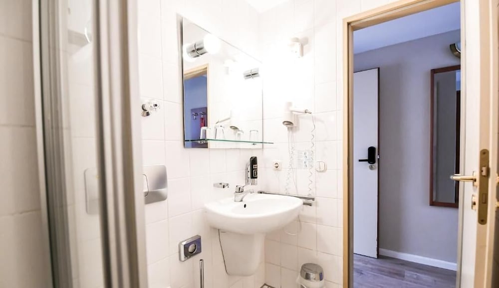 Hotel Blutenburg 45/50