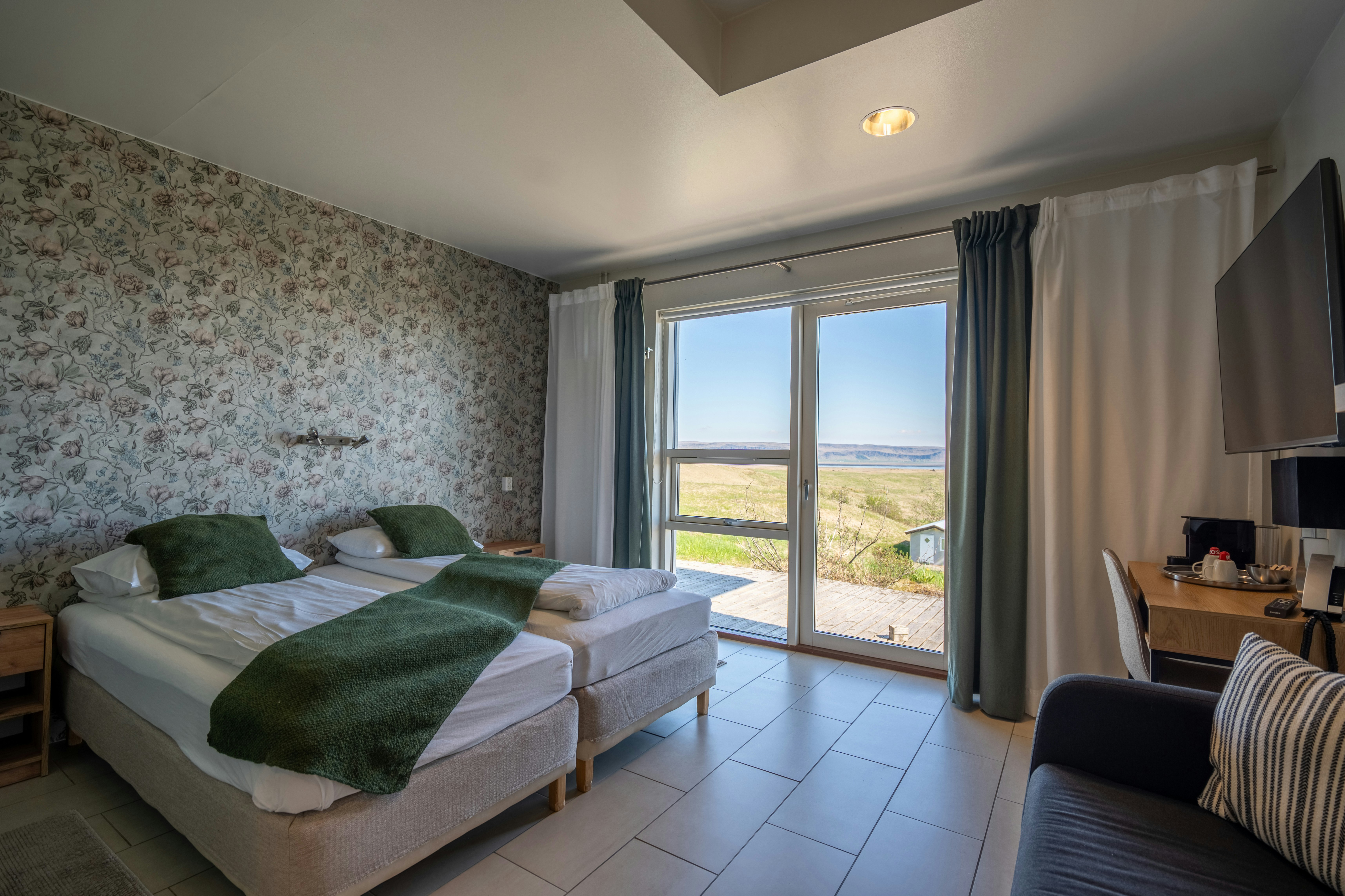 Hotel Laki 16/64