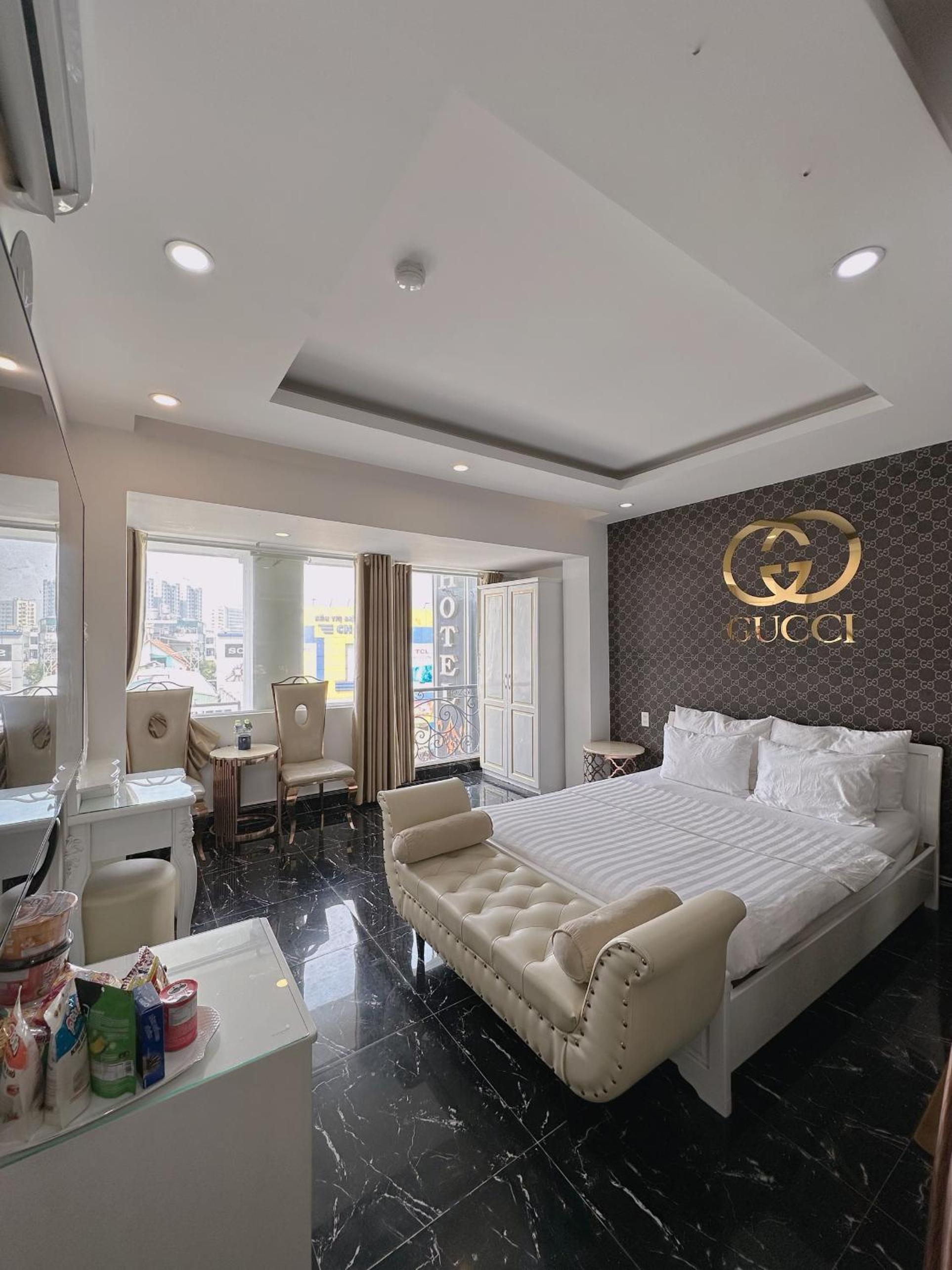 Suite