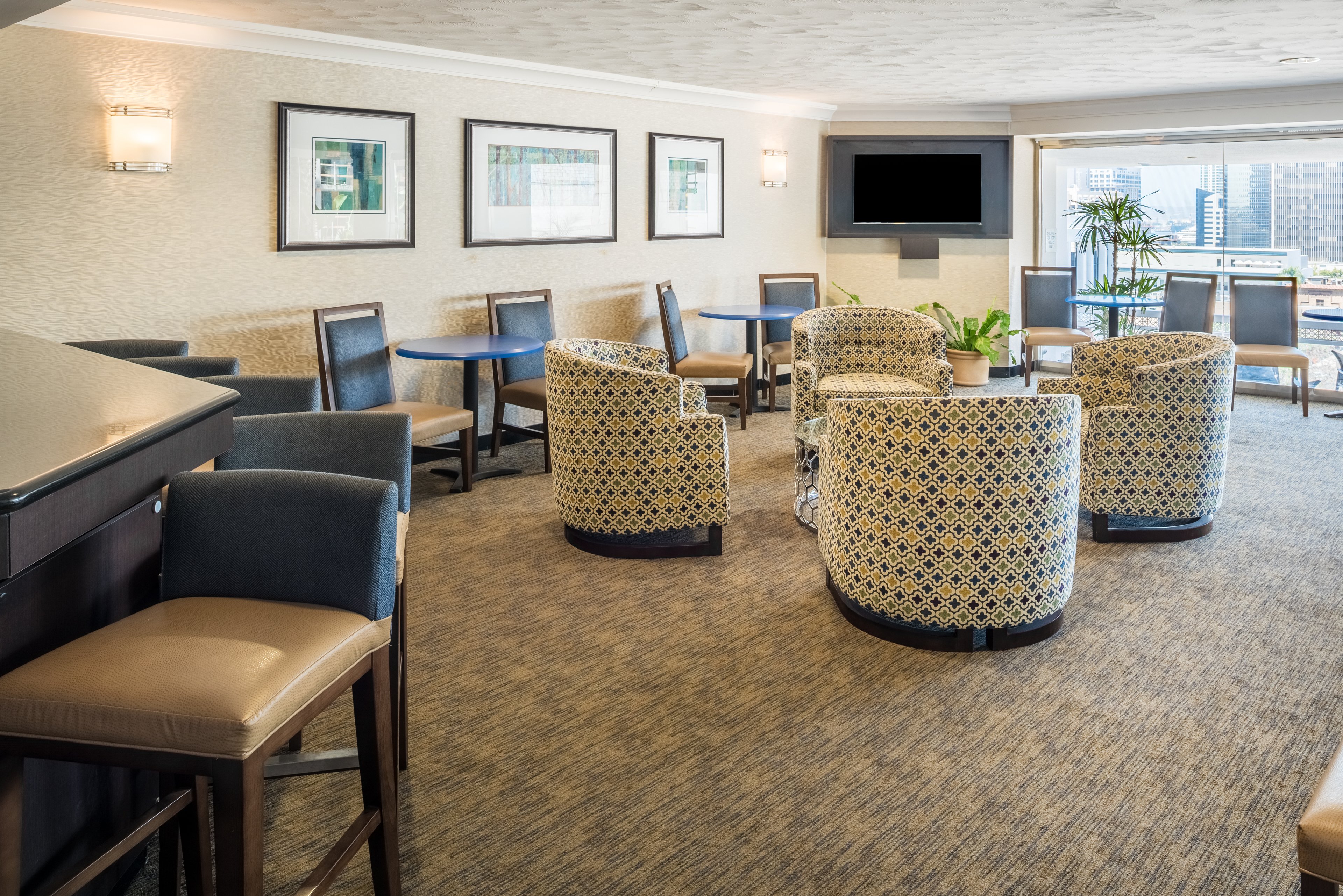 Holiday Inn Express San Diego Downtown 49/56