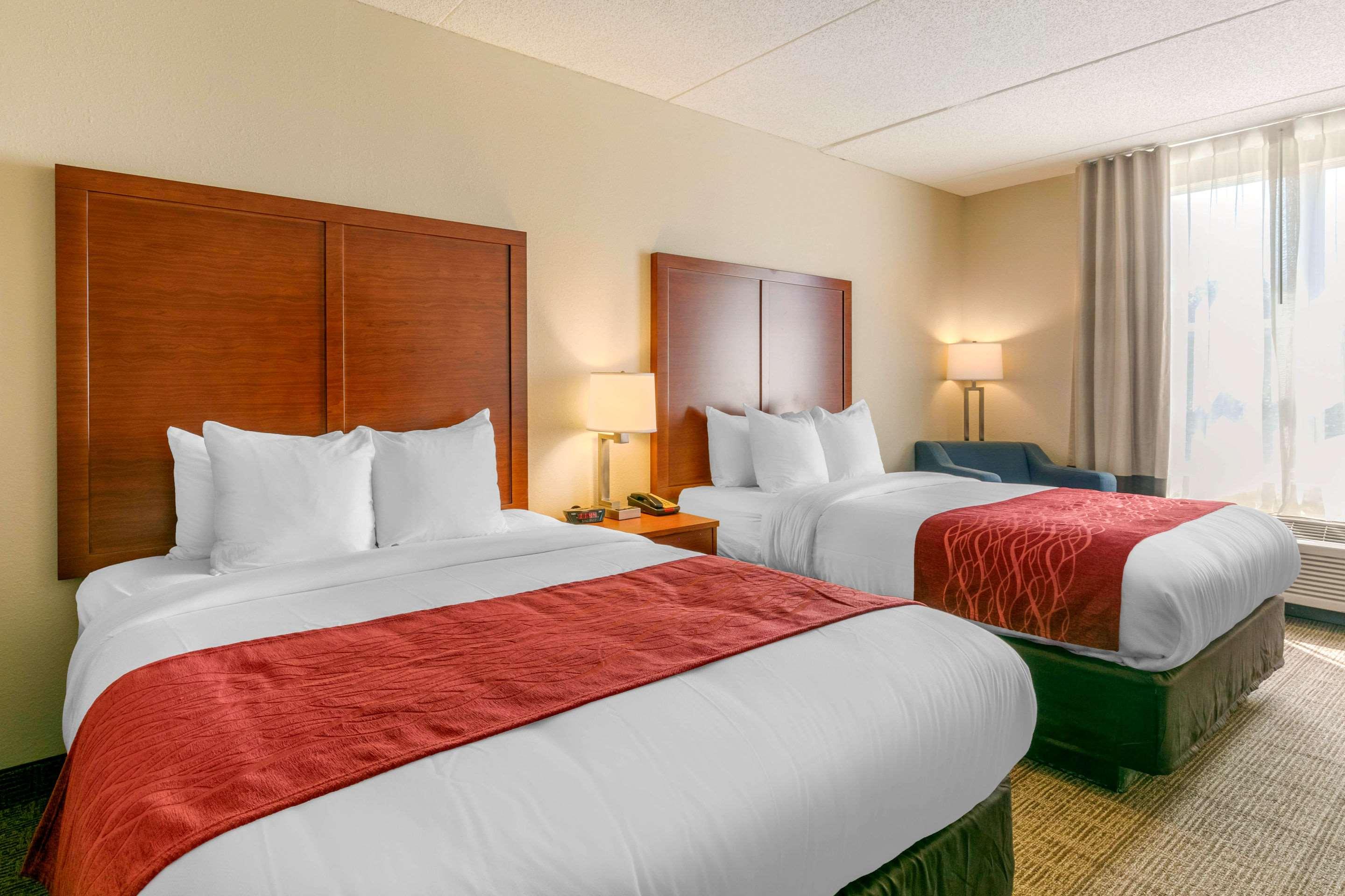 غرفة بسريرين كوين، Comfort Inn & Suites Nashville Franklin Cool Springs 2/3