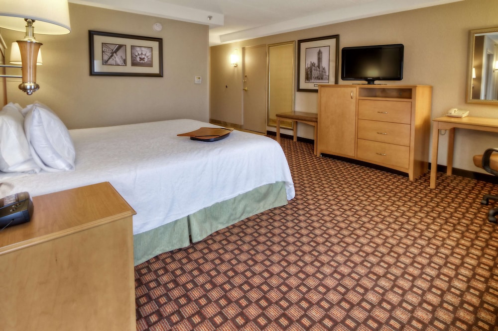 Spark by Hilton Brentwood Nashville I 65S 7/36