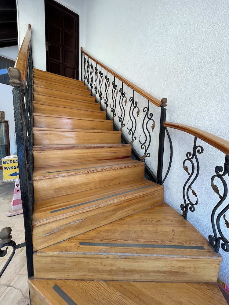 Bedesten Pansiyon Ilica 25/42