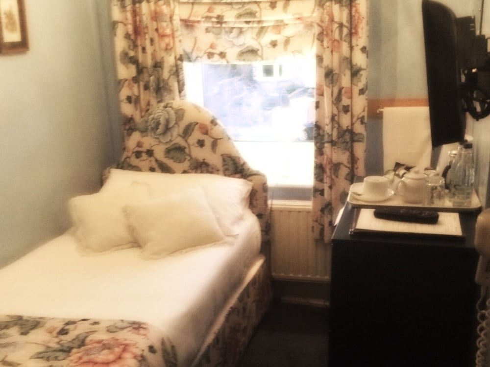 Homelands Guest House 25/71