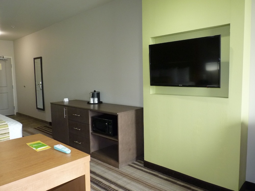 La Quinta Inn Suites Paducah 45/58