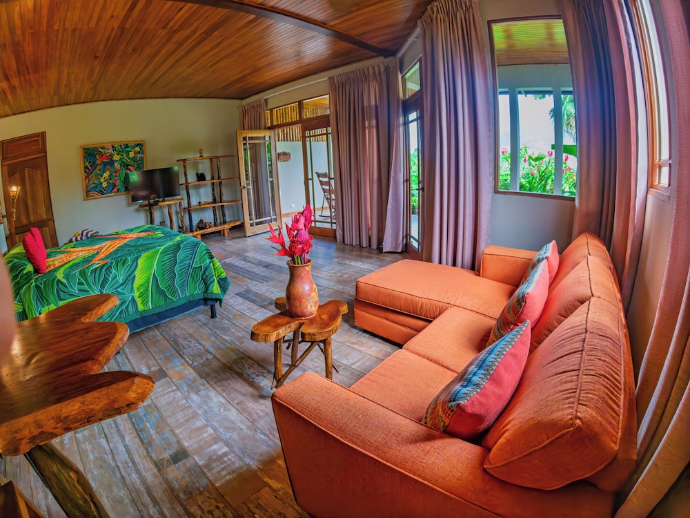 Lost Iguana Resort and Spa 49/71