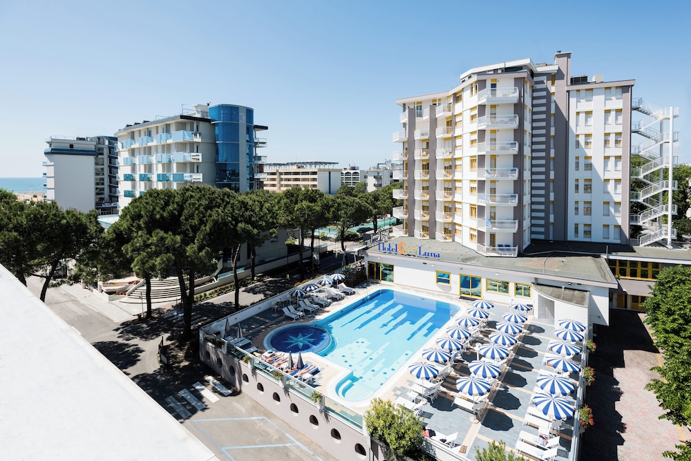 Hotel Luna 5/44