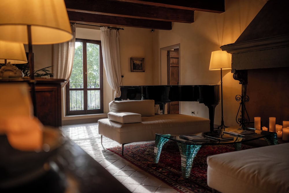 Castello Di Montegridolfo Spa Resort 37/89