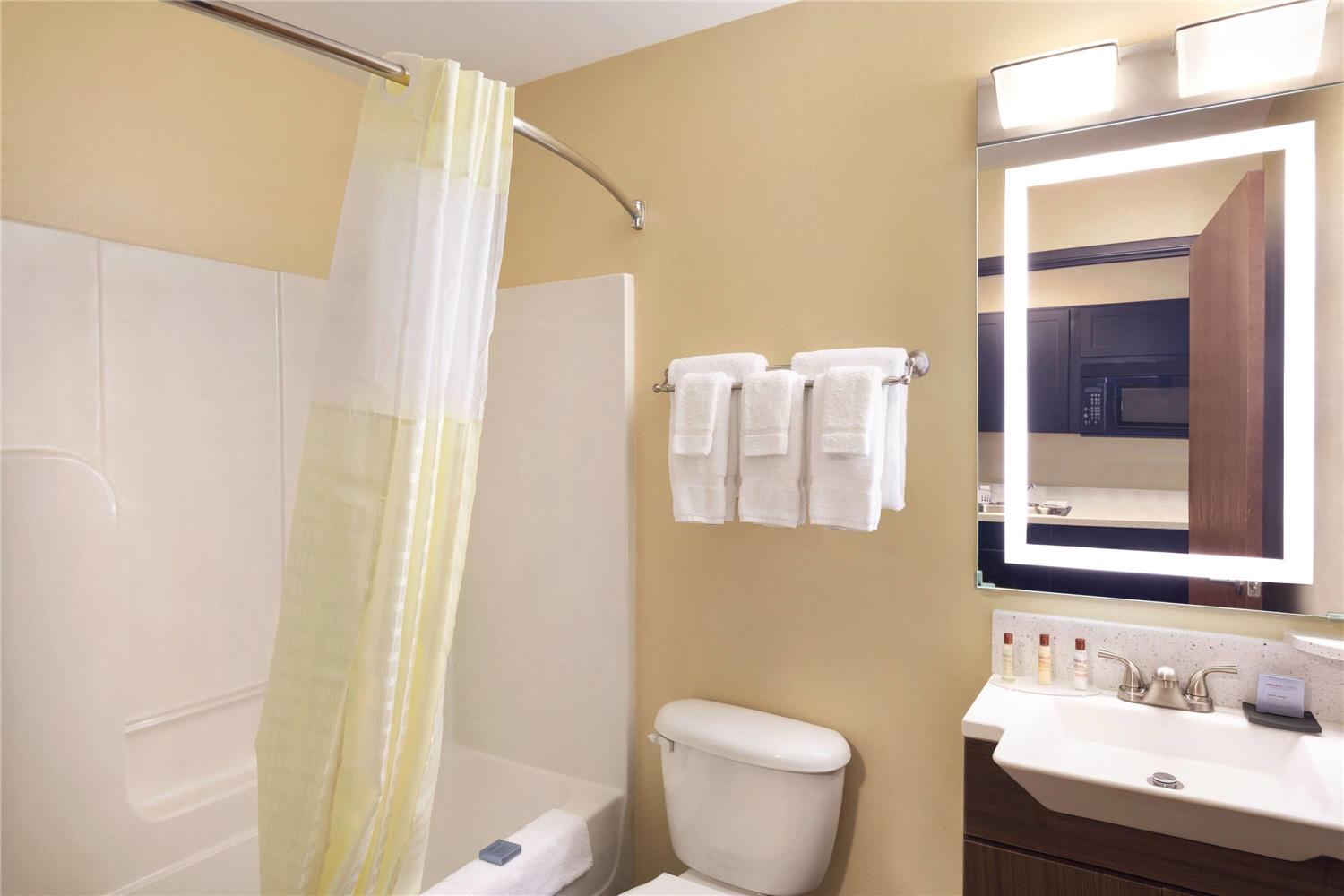 Hawthorn Suites By Wyndham St. Robert/Ft. Leonard Wood 10/11