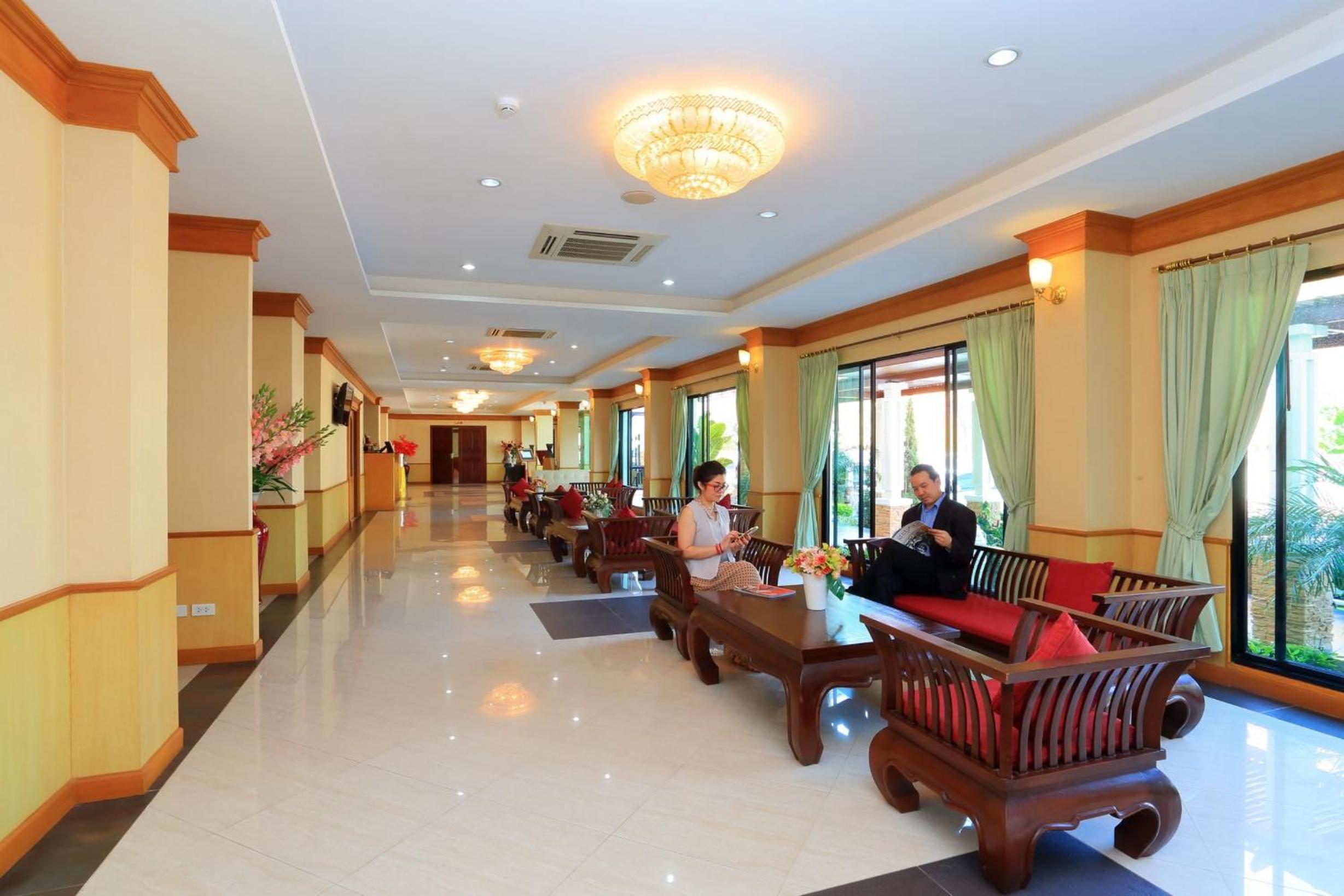 Royal Nakhara Hotel Nongkhai 28/50