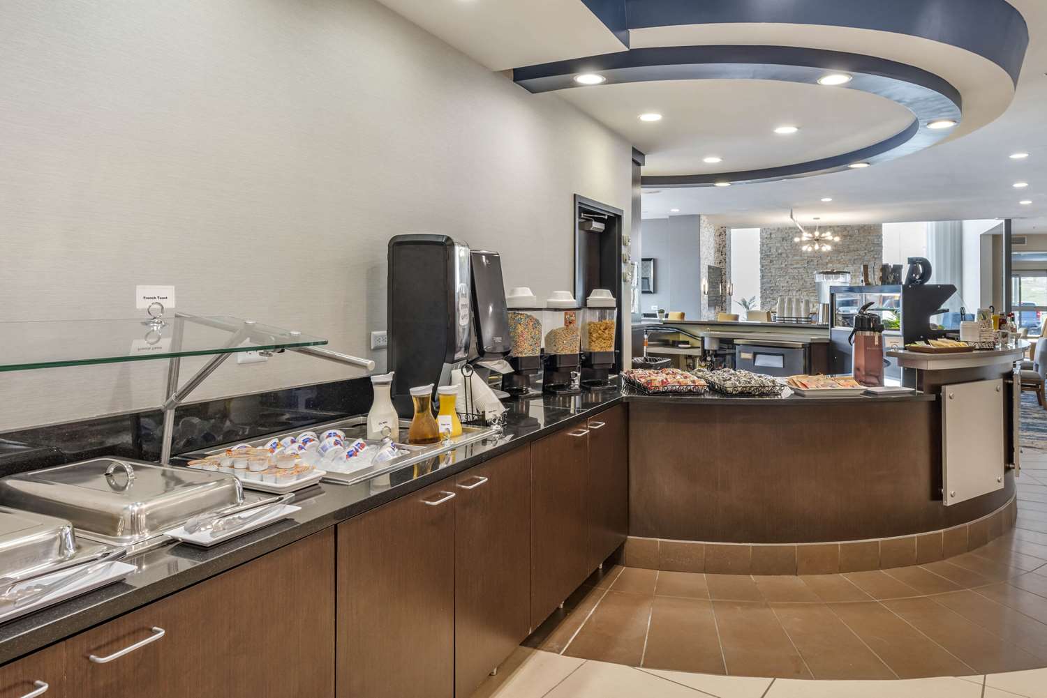 Cambria Hotel Minneapolis Maple Grove 5/23