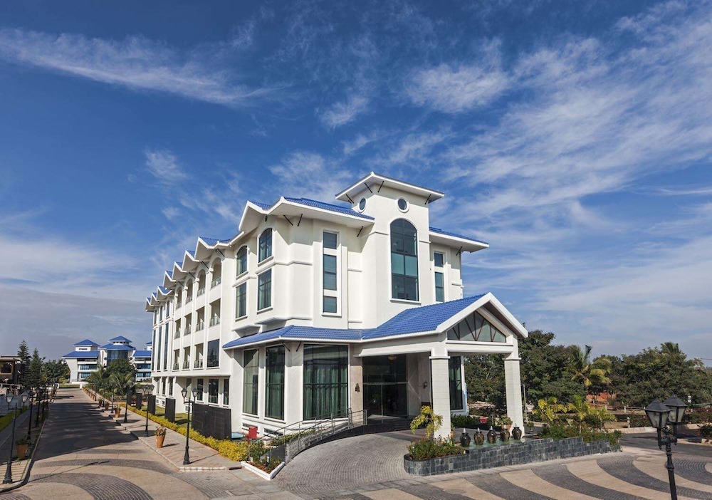 Clarks Exotica- Convention Resorts & Spa photo5