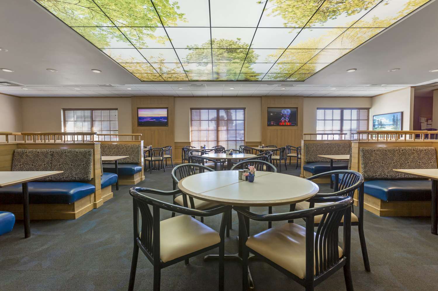 Best Western Plus Coeur D alene Inn 38/41