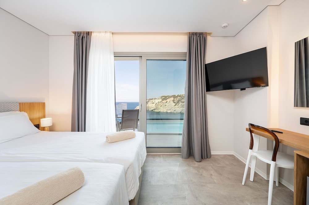 DOUBLE ROOM SUPERIOR SEA VIEW