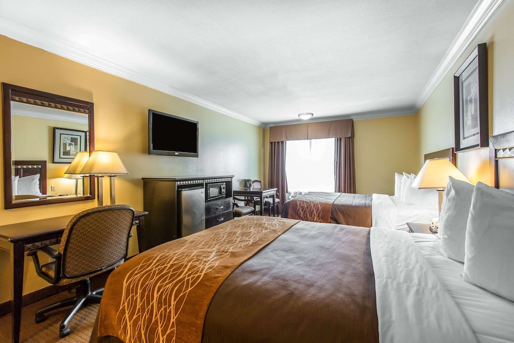 Quality Inn and Suites Bell Gardens Los Angeles 17/38
