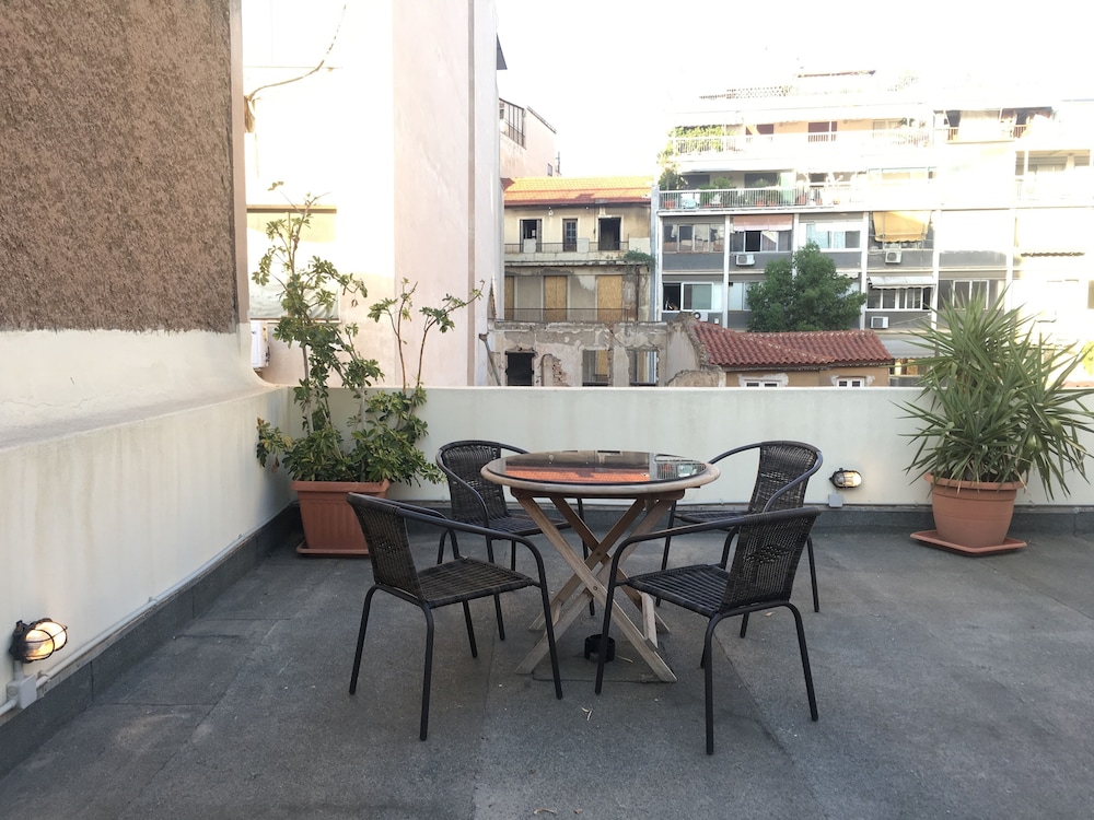 Concierge Athens Ii 34/50