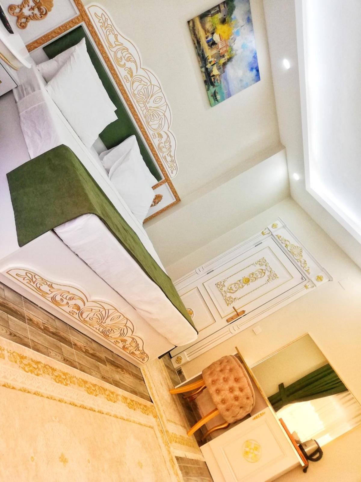 Bicen Hotel 16/26
