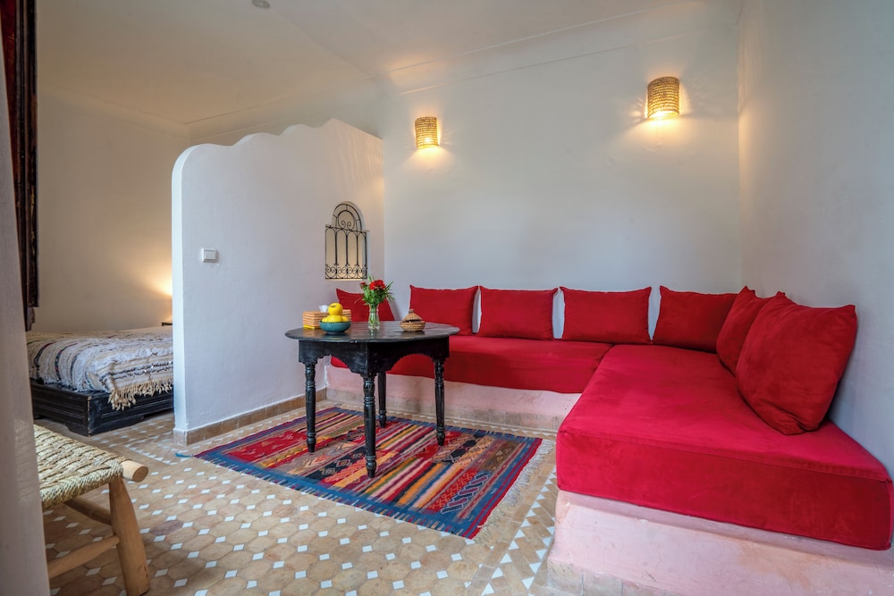 Riad Nora 44/61
