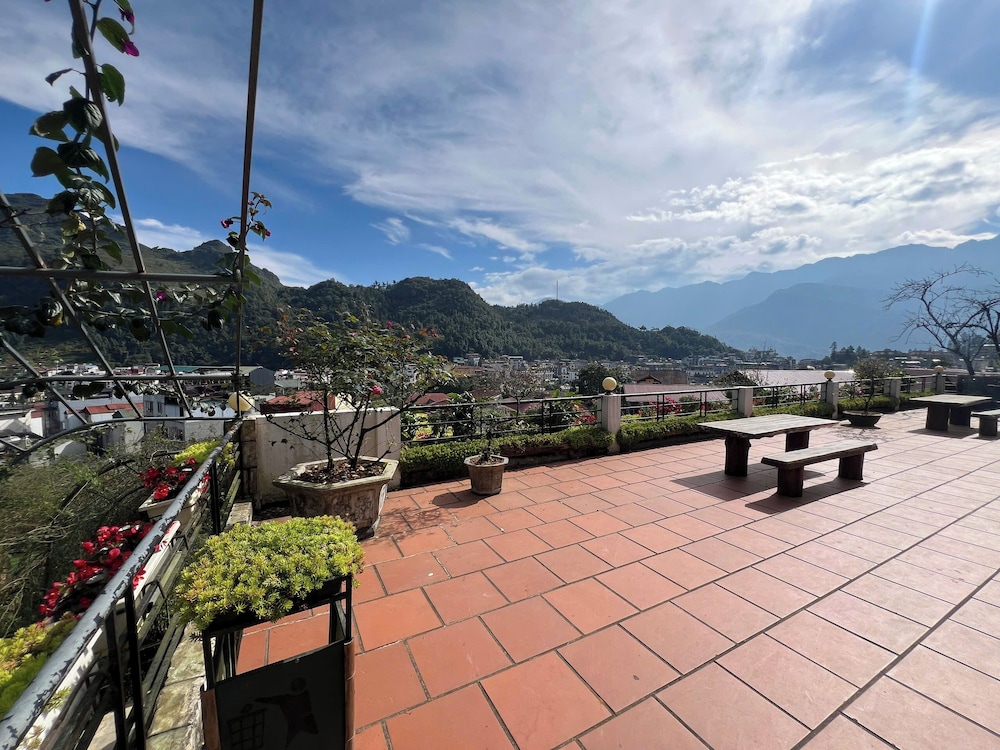 Sapa Village Hotel 46/68
