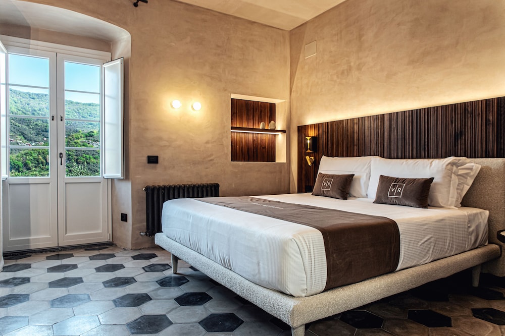 SUITE, TERRACE, ANNEX