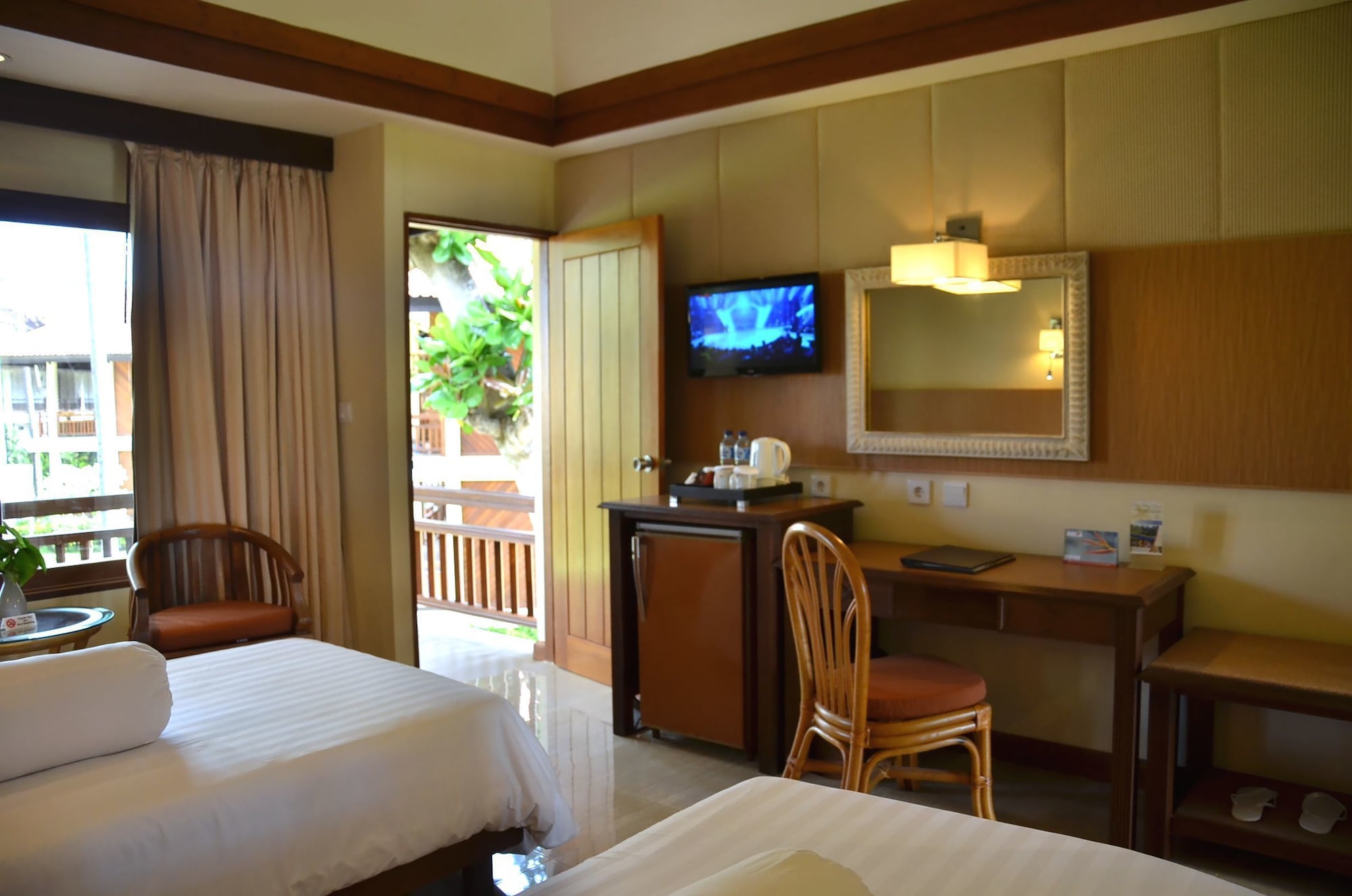غرفة سوبيريور بسرير مزدوج بإطلالة على الحديقة، Merumatta Senggigi Lombok 3/10