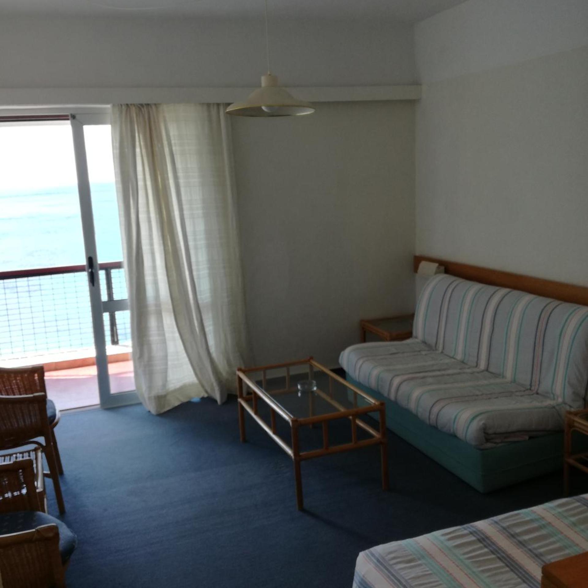 APOLLON SUITES 19/50