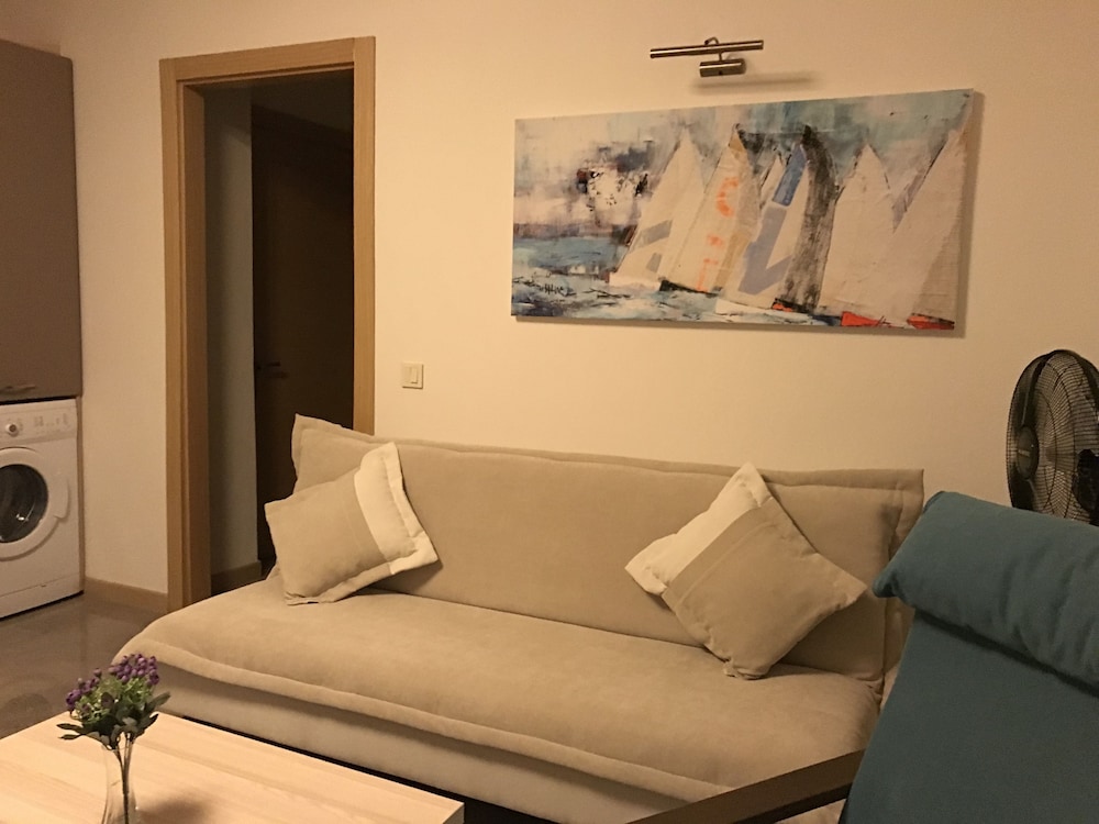 Evn Hotel 13/29